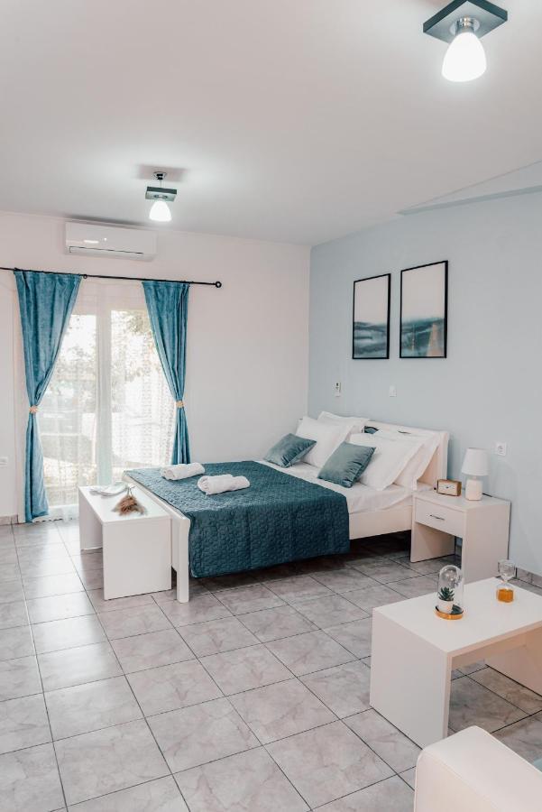 Samothráki Victory Apartments & Hotel מראה חיצוני תמונה