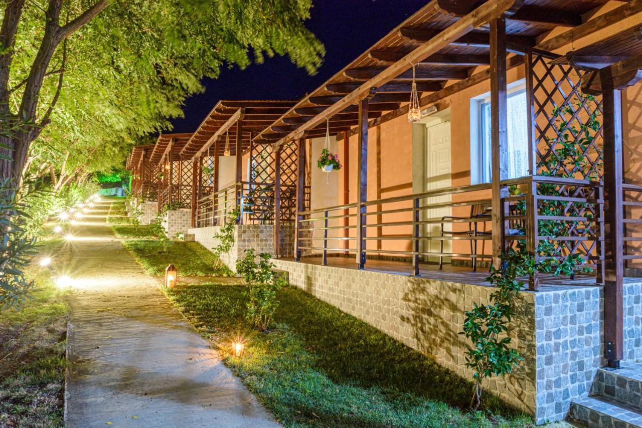 Samothráki Victory Apartments & Hotel מראה חיצוני תמונה